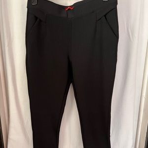 Maze collection trouser style legging with pockets